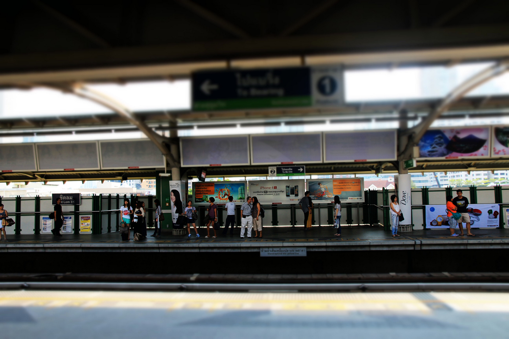 Chit Lom Sky Train Station Bangkok