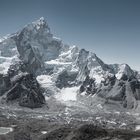 Chomolungma - Top of the World