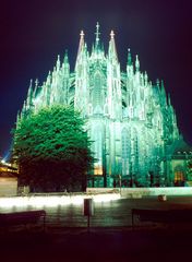 Chorabschluss von Osten, Kölner Dom bei Nacht