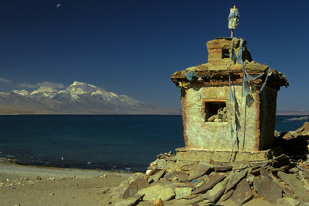 Chorten at the Seralung Gompa