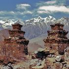 Chorten on the track to Muktinath