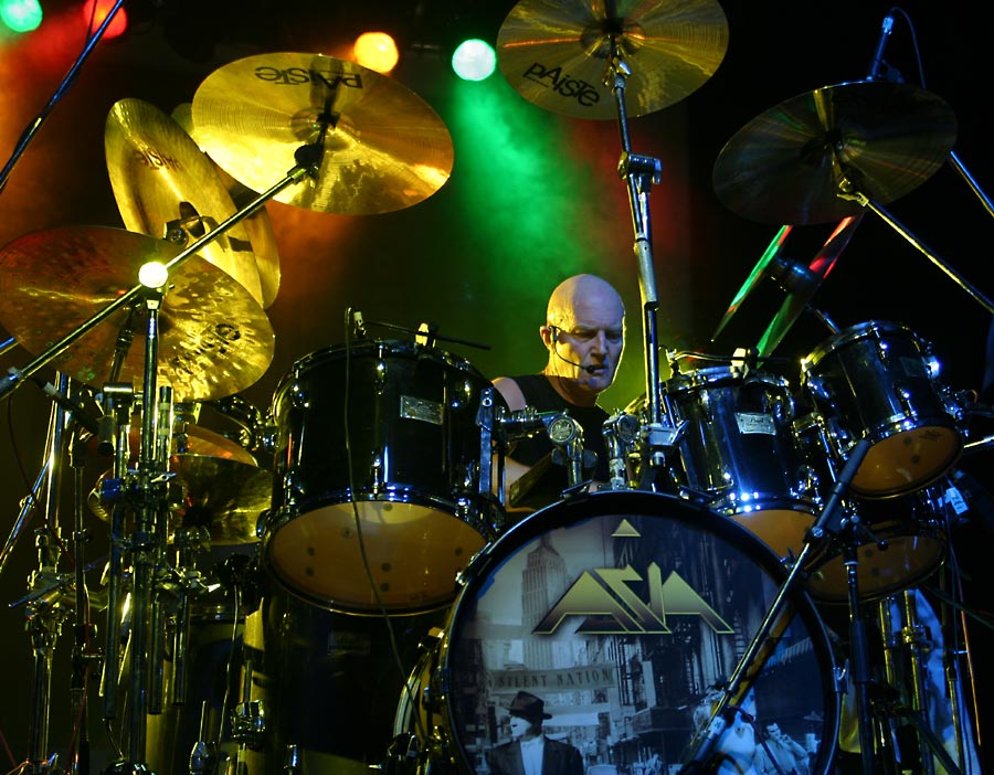 Chris Slade (Asia)