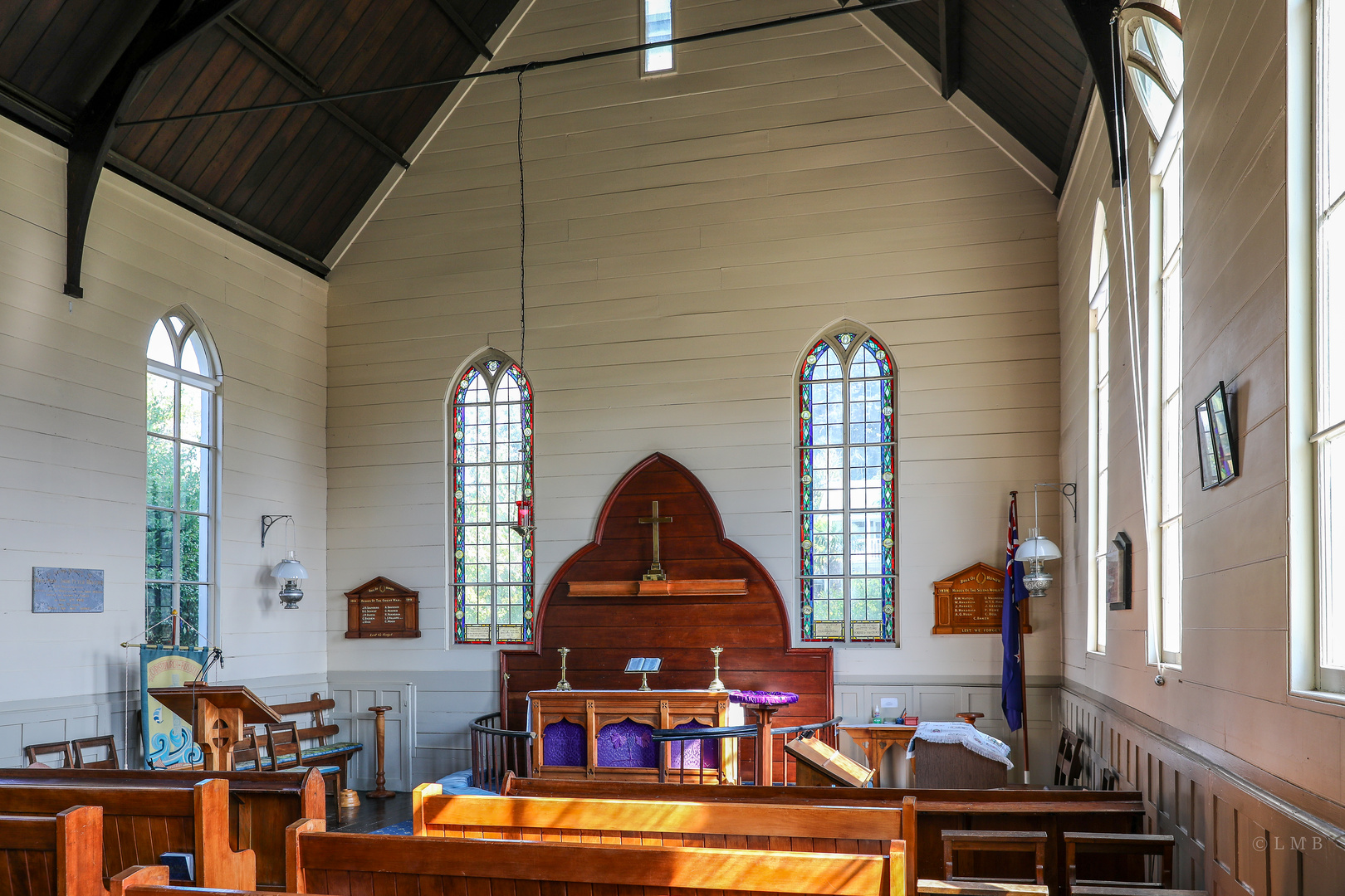 Christ Church Russell Inside