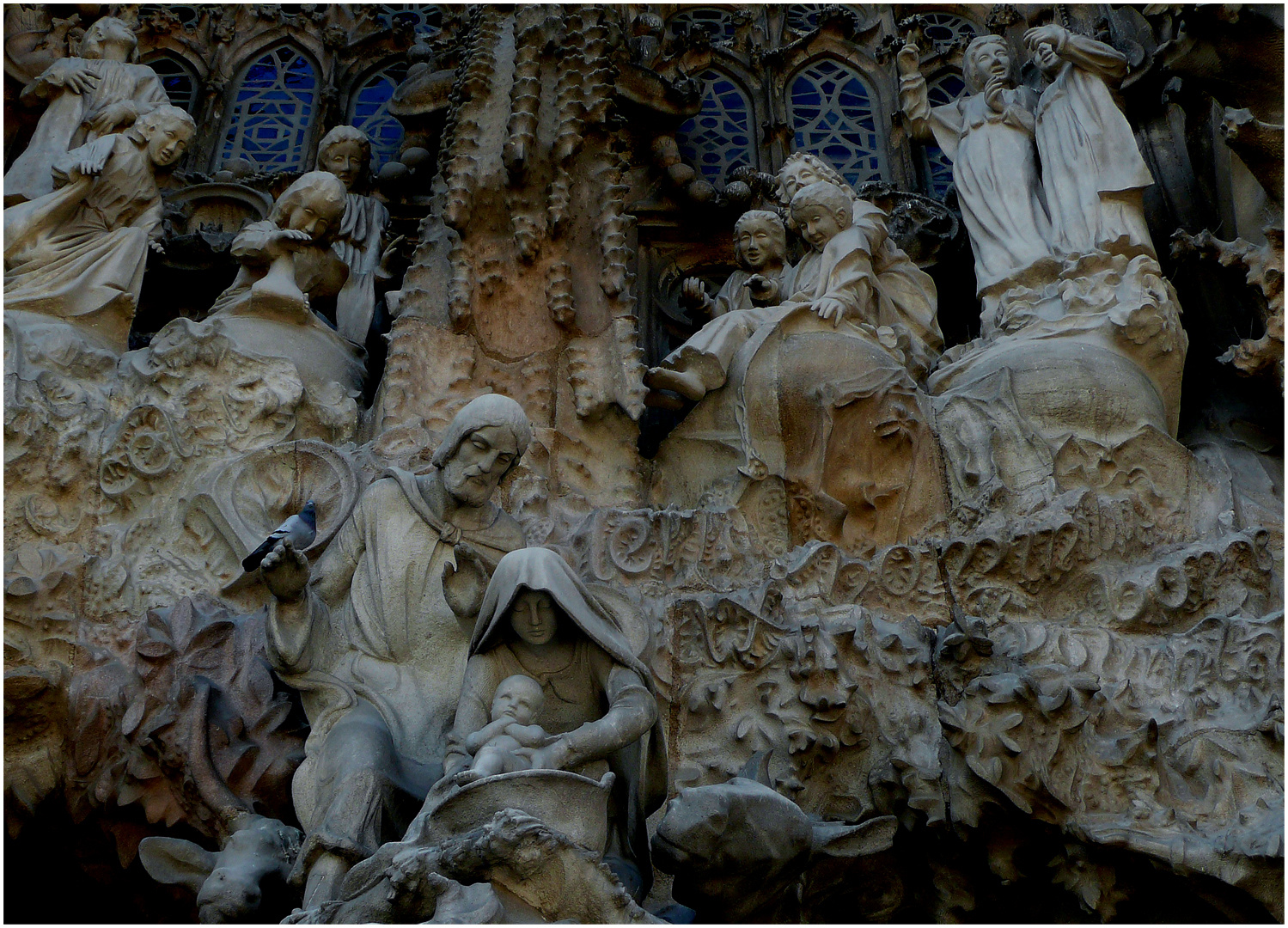 Christi Geburt Foto & Bild spain, kirche, taube Bilder auf
