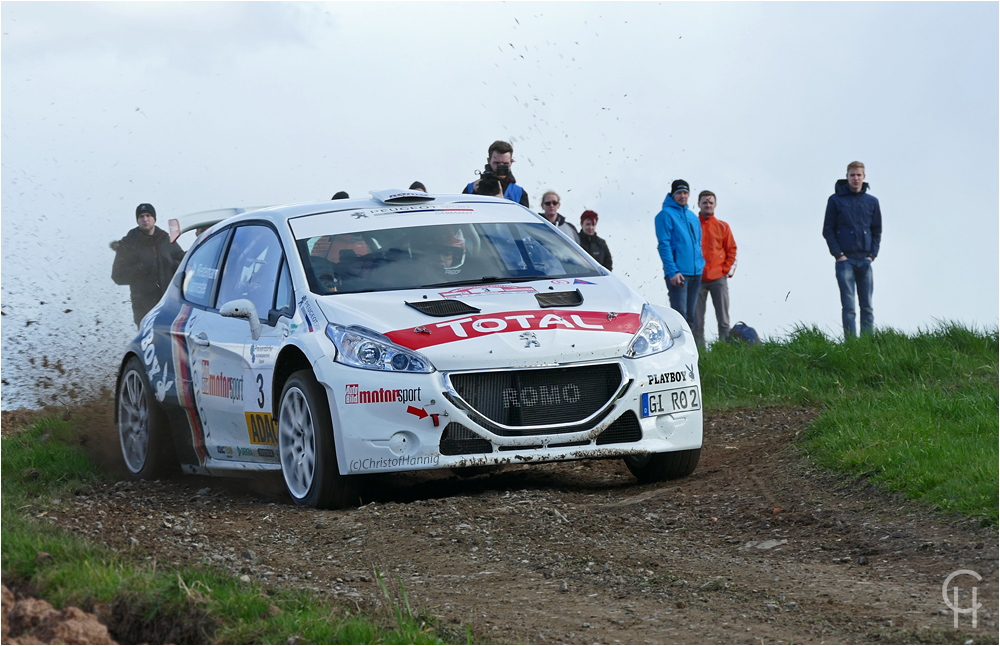 Christian Riedemann gewinnt Rallye Vogelsberg