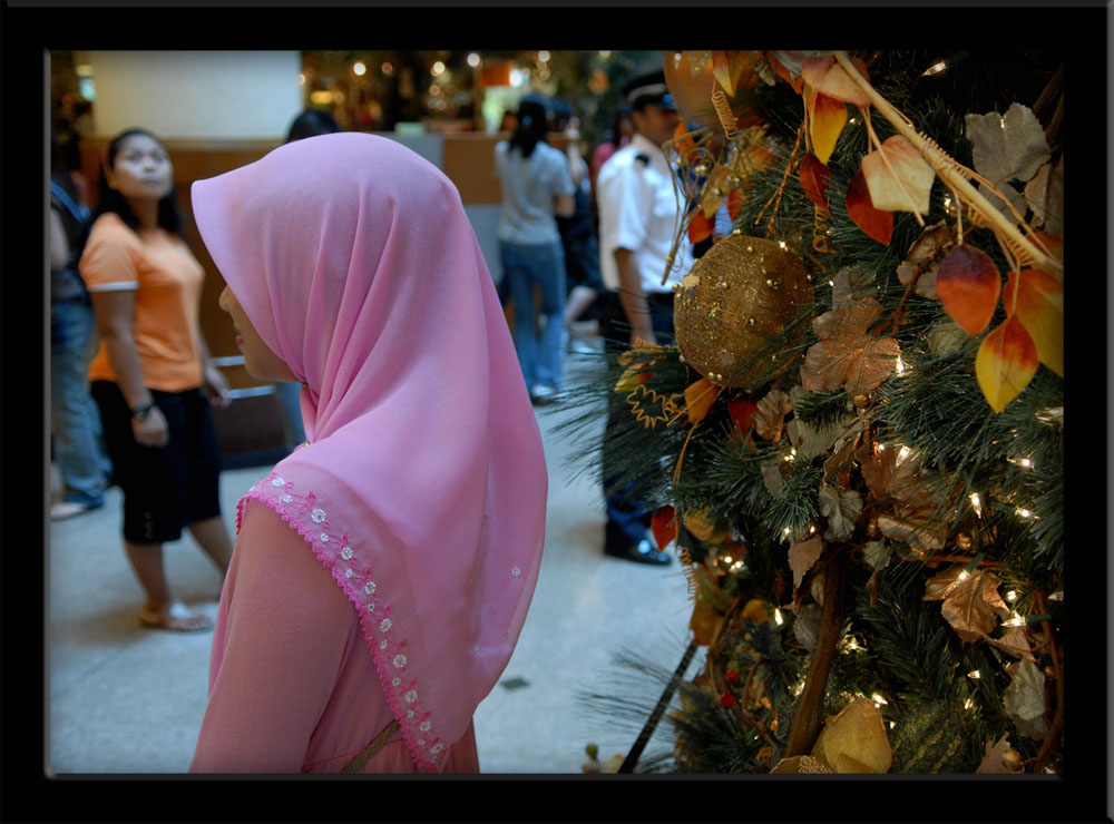 Christmas in Malaysia - Tudung