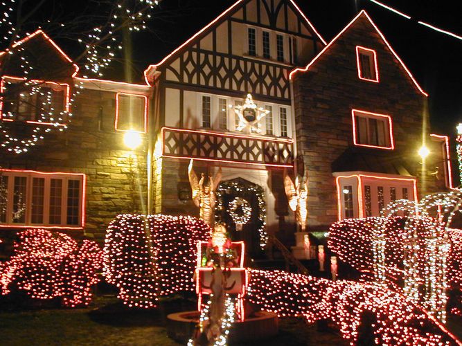 CHRISTMAS LIGHTINGS IN WASHINGTON DC