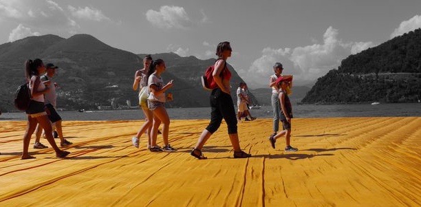 Christo am Lago d Iseo