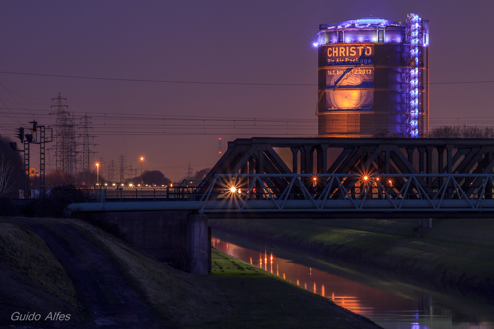 Christo Gasometer