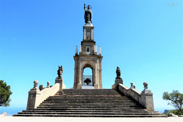Christo Rei Monument