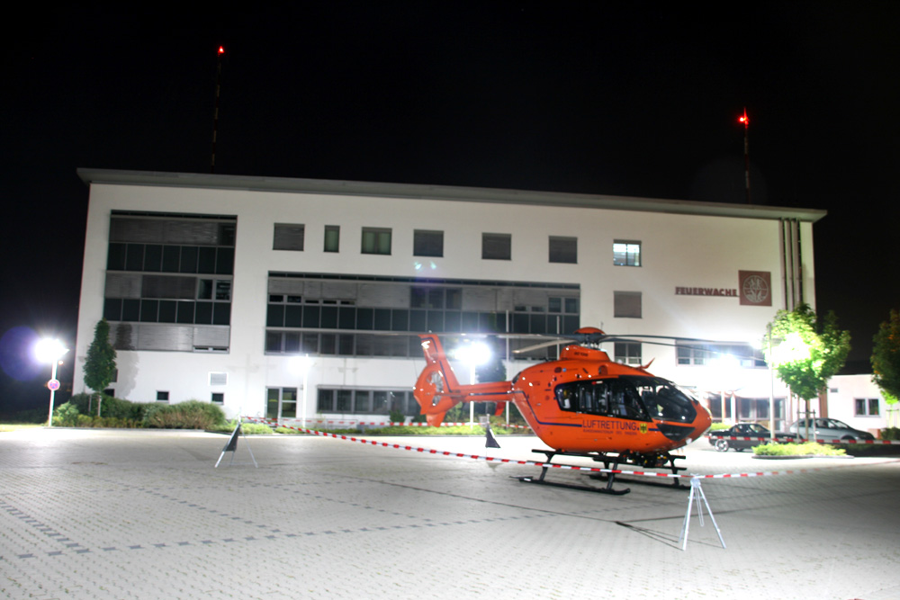 Christoph 2 übernachtet bei der Feuerwehr