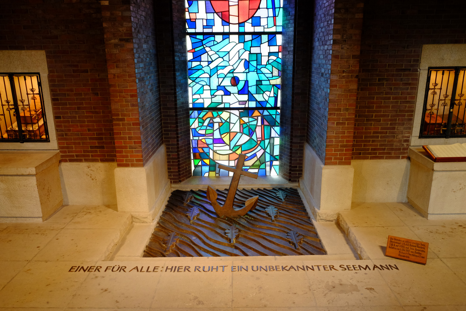 Christus- und Garnisonkirche Wilhelmshaven (1)