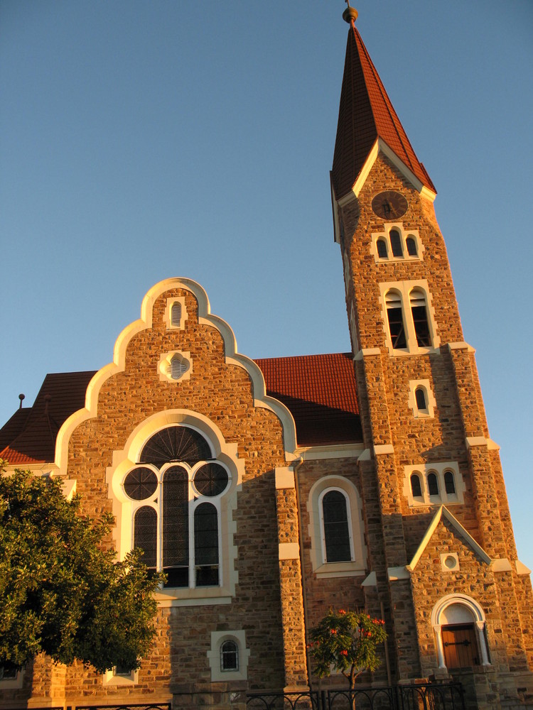 Christuskirche im Abendlicht