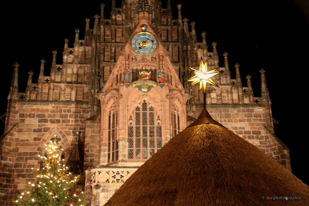 Wetter Weihnachten 2022 Nürnberg Chrsitkindlesmarkt Nürnberg Foto & Bild gratulation und feiertage