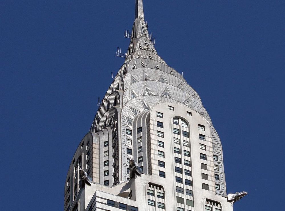 Chrysler Bldg. (von unten)