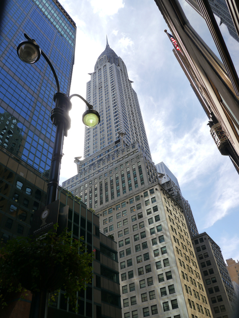 " Chrysler - Building "