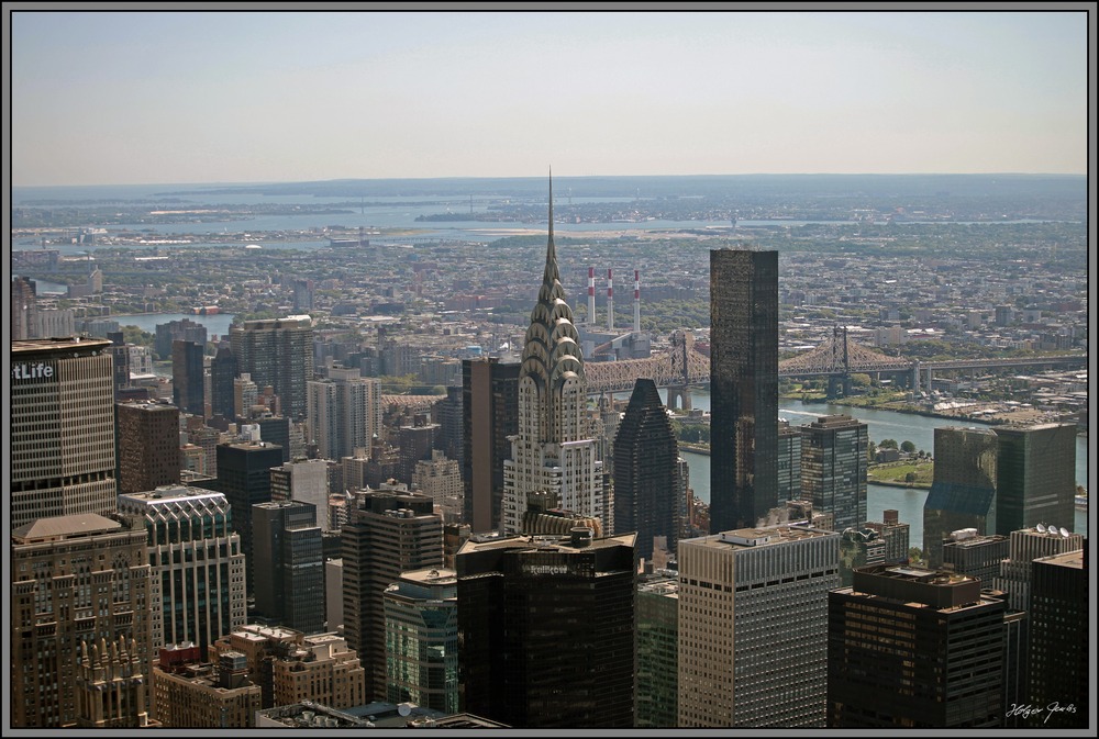 Chrysler Building New York mit Queensboro Bridge; 2012 Foto & Bild