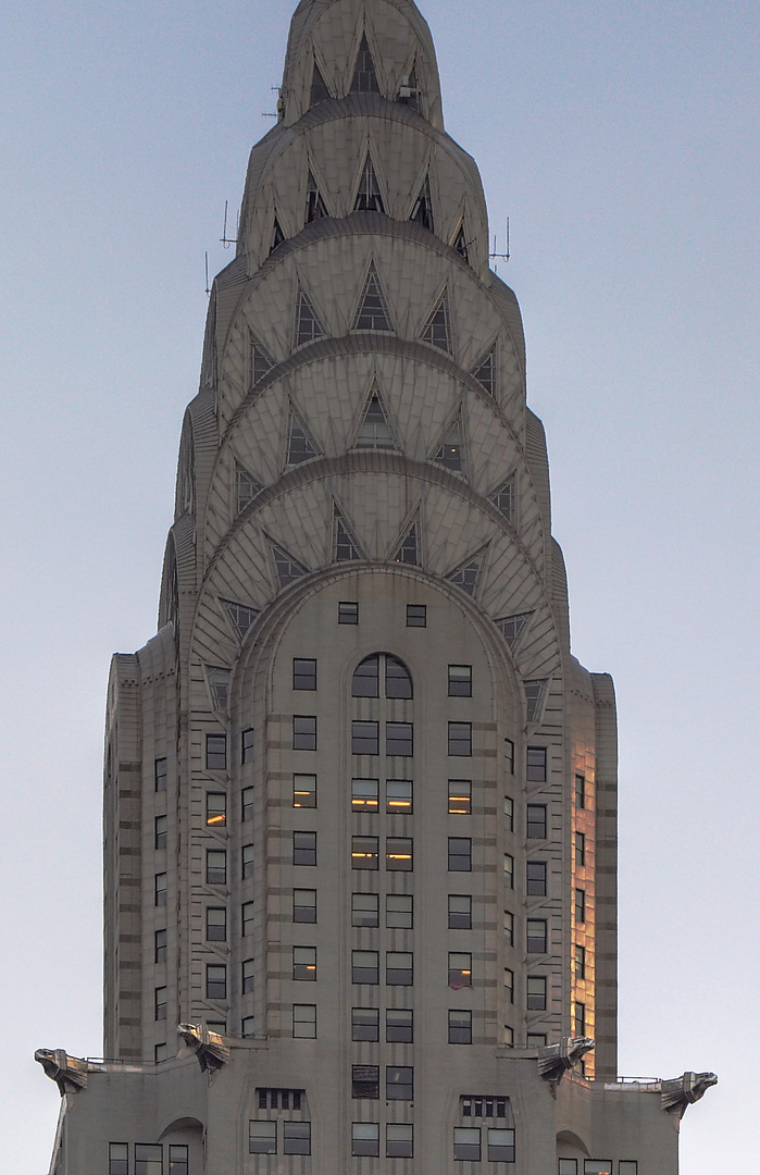 Chrysler Building zum Abend