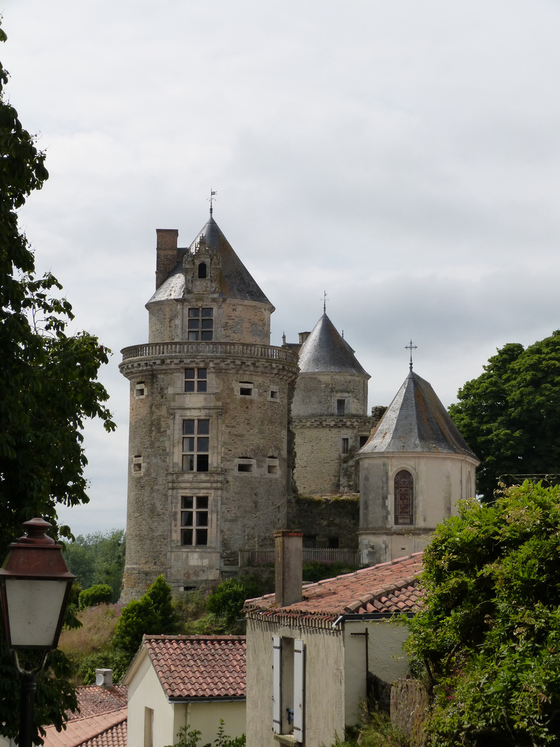 Château d'Apremont (85)