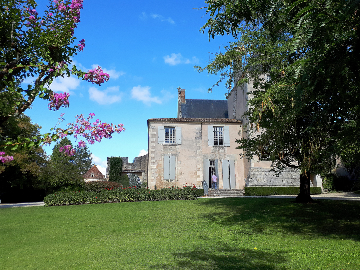 Château de Beaulon ....