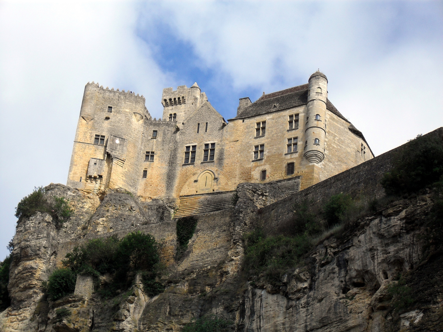 château de Beynac dans le Périgord !