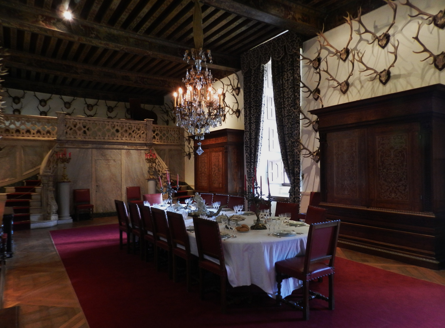 château de Brissac, la salle à manger !