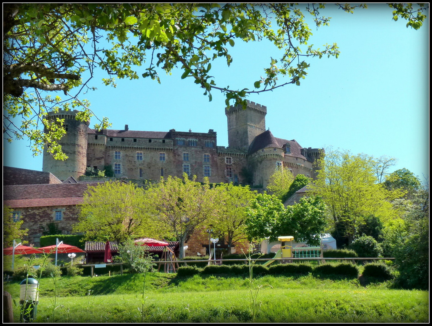 Château de Castelnau-Brétenoux 