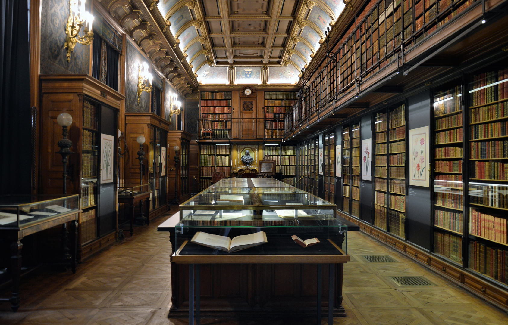 château de Chantilly la bibliothèque