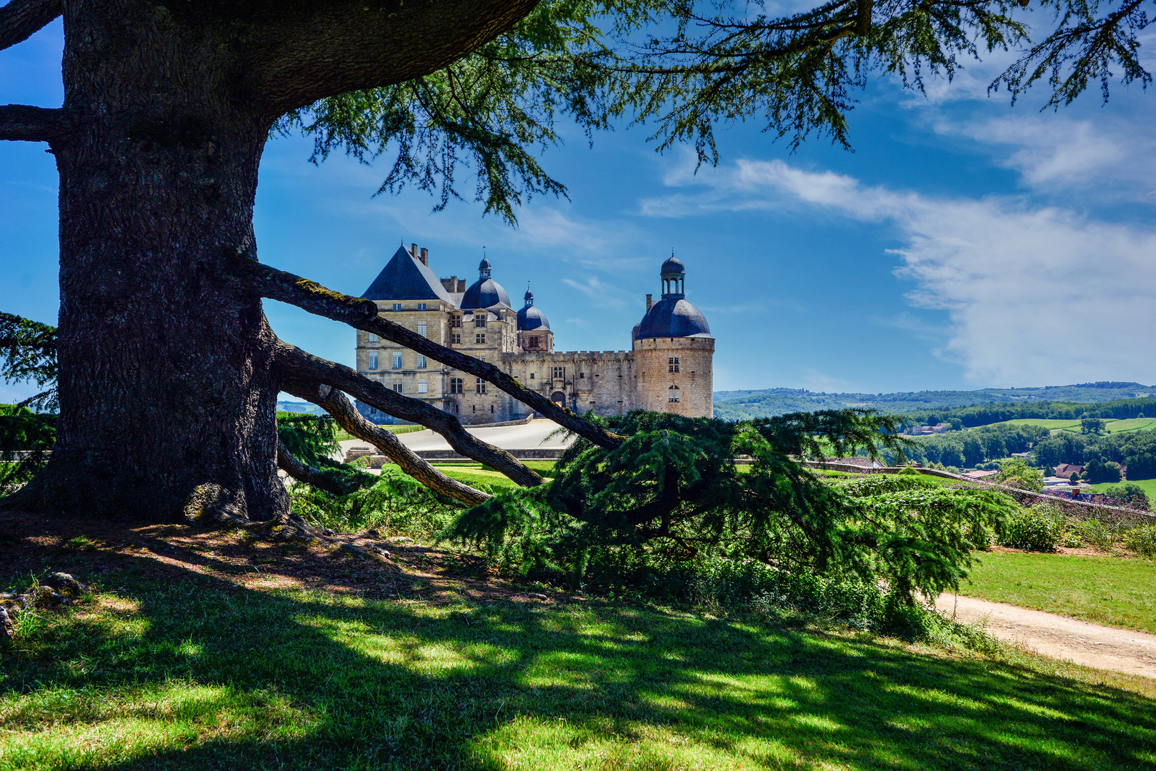 Château de Hautefort 01