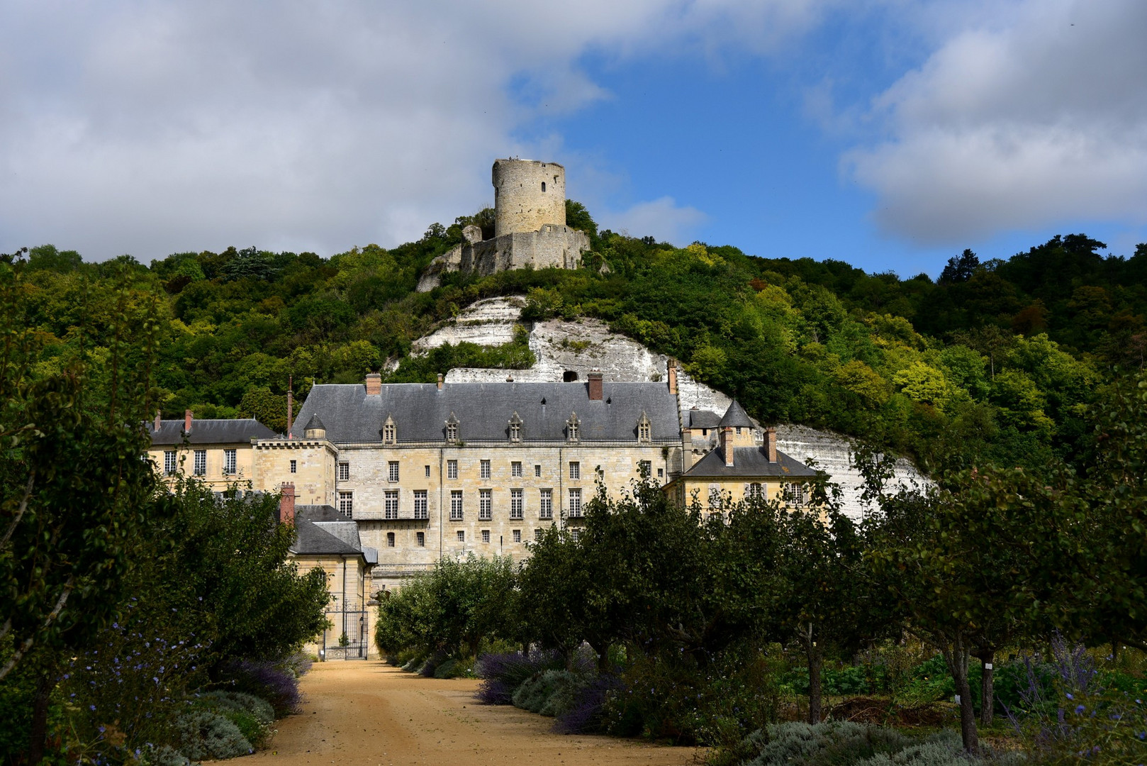 Château de la Roche-Guyon