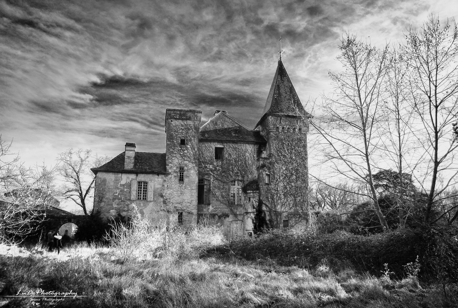 Château de Lézignac