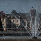 Château de Lunéville au travers du jet d'eau de son Parc