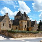 Château de Saint Genies .