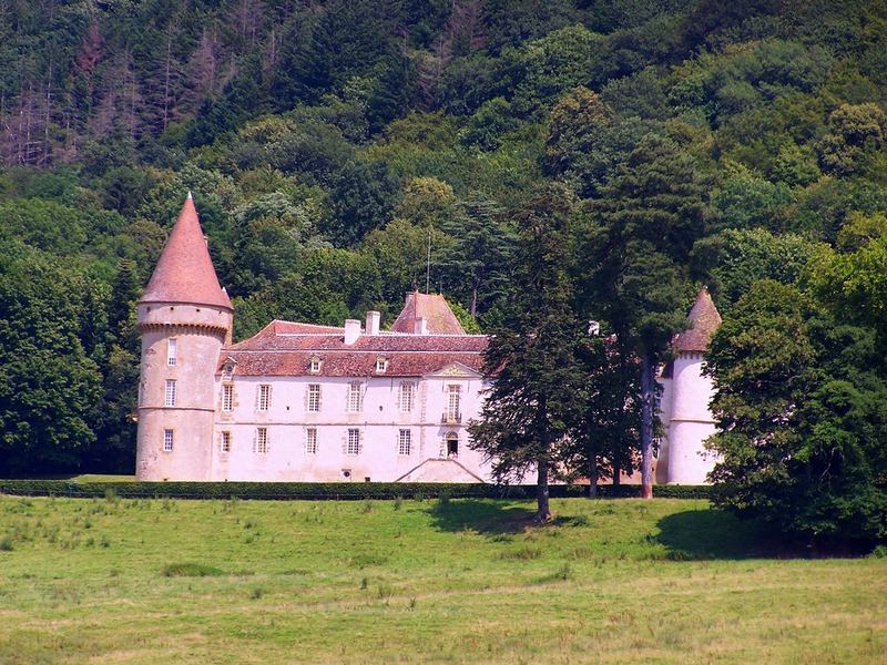 Château de VAUBAN à Bazoches ( 58 )