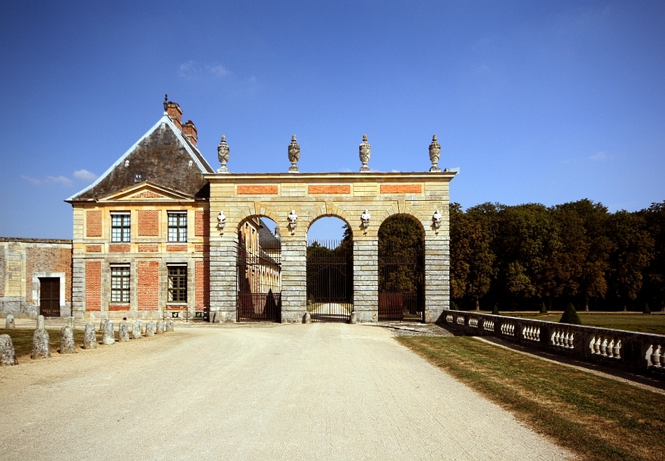 Château de Vaux-le-Vicomte - Nebeneingang