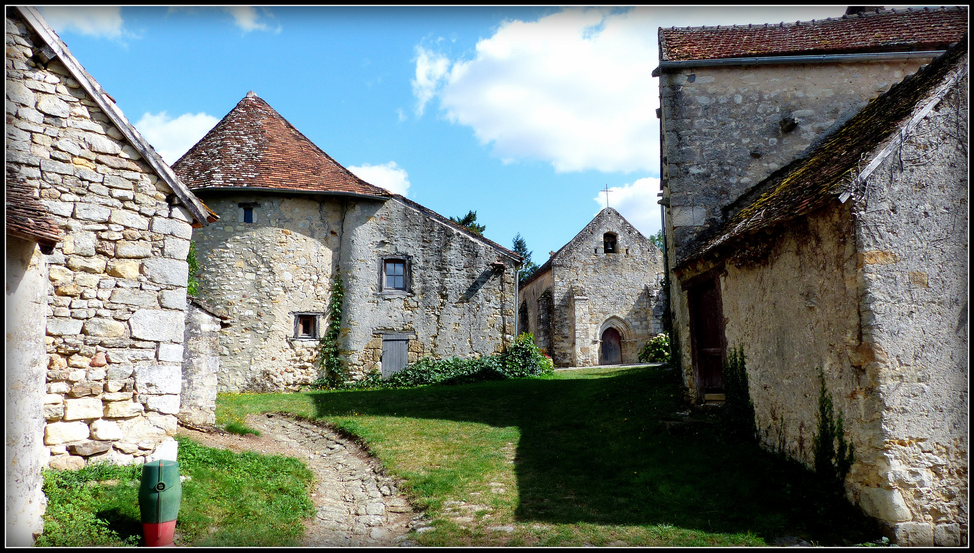 CHÂTEAU - GUILLAUME - 1 - 