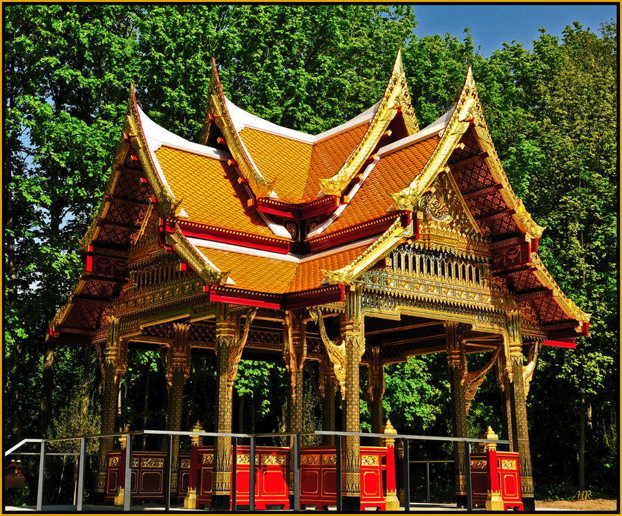 Chulalongkornbrunnen im Kurpark von Bad Homburg vor der Höhe