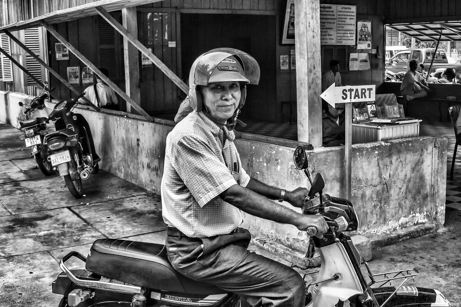 Chum Mey - survivor of Tuol Sleng death camp