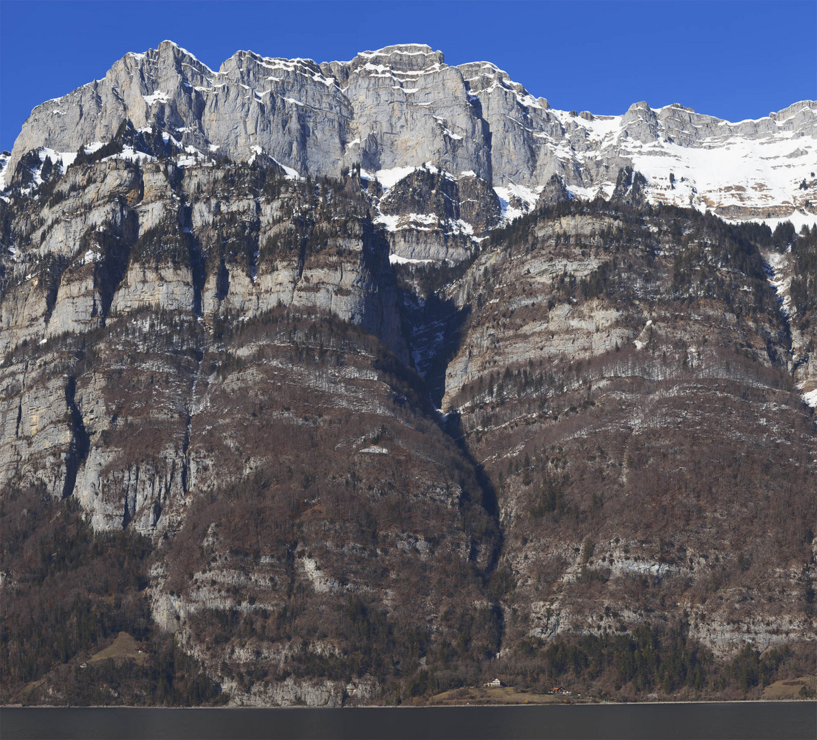 Churfirsten bei Gand in der Wintersonne