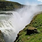 Chute d'eau en Islande...Gulfoss..Le gouffre...