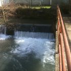 chute d'eau en ville