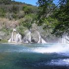 Chutes majestueuses dans le parc de KRKA (Sibenik)