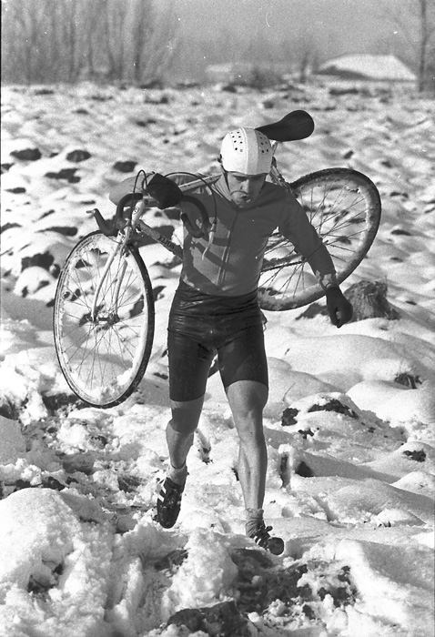 ciclocross nella neve