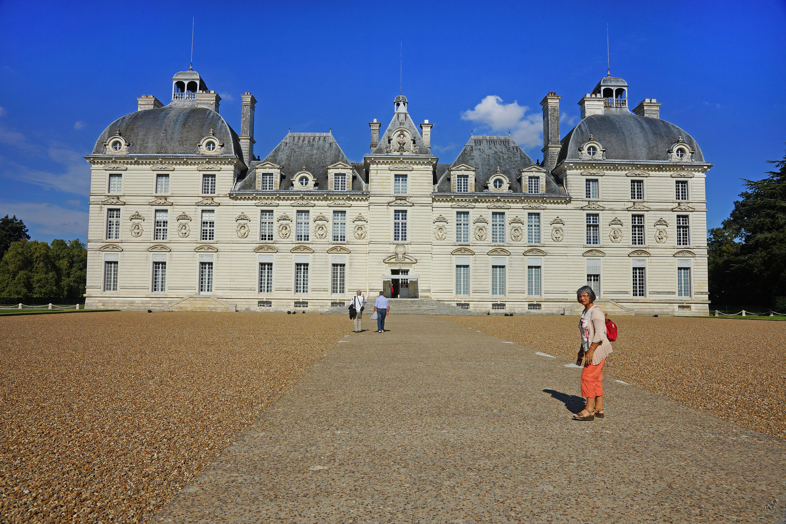 Ciel bleu à CHEVERNY....