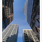 Ciel bleu sur Montréal centre-ville