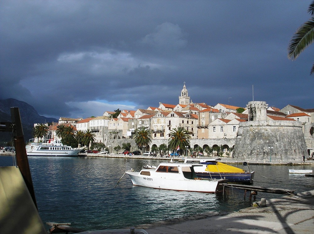 Ciel se dégageant sur l'ïle de KORCULA