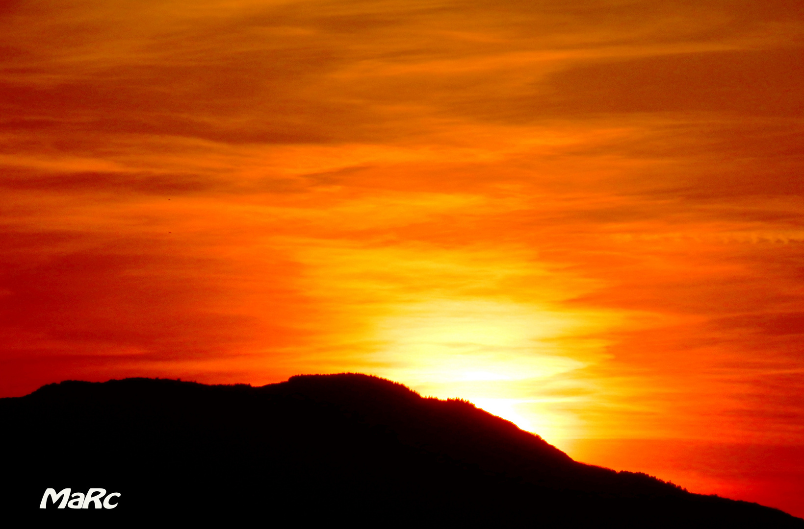 cielo de naranja