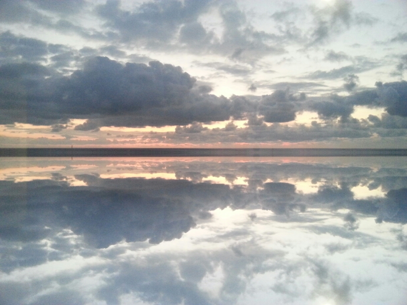 cielo lleno de nubes