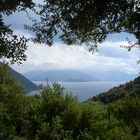 Cielo minaccioso sul mare in un pomeriggio autunnale