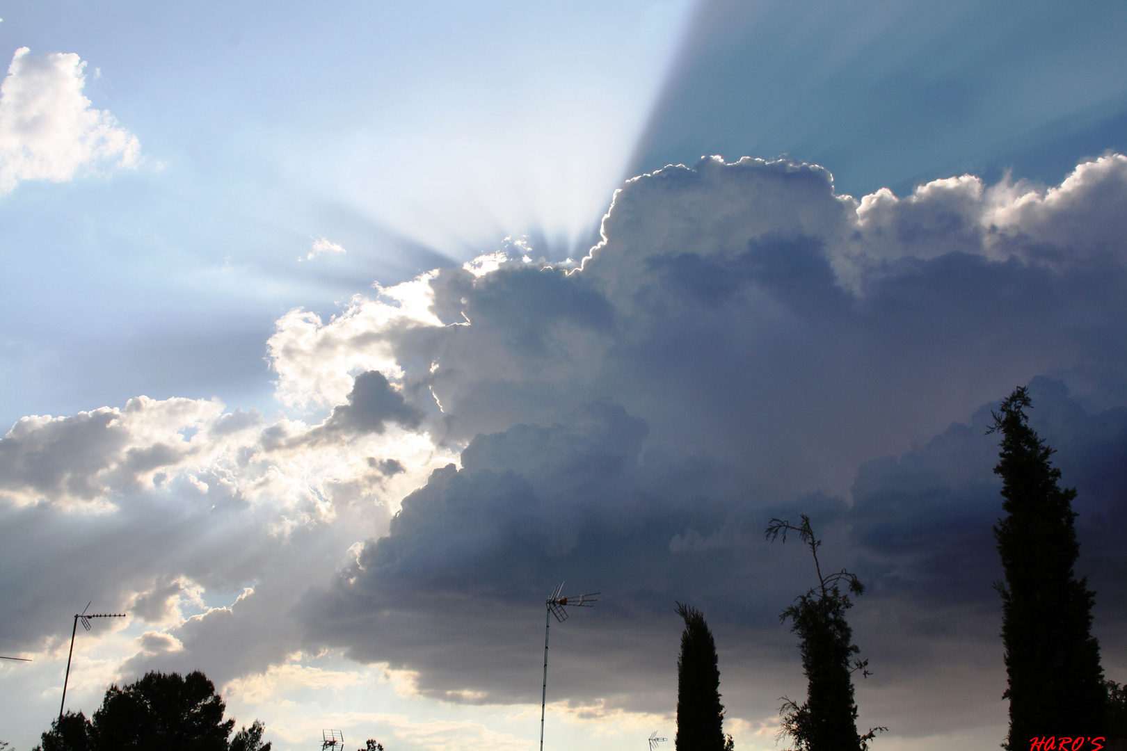 CIELO TORMENTOSO